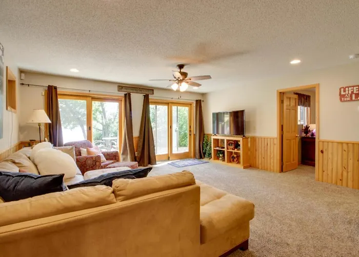 Lakefront Brainerd Cabin W/ Fireplace!