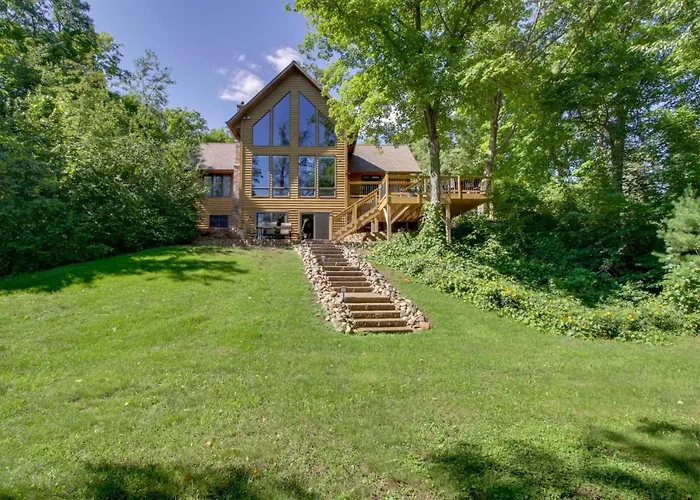 Lakefront Brainerd Cabin W/ Fireplace!