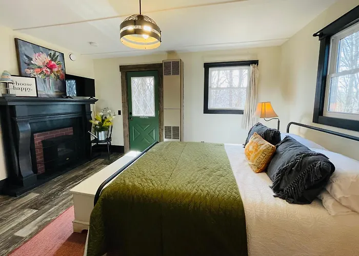 Private Cottage Cabin Brainerd Retreat Sleeps 13